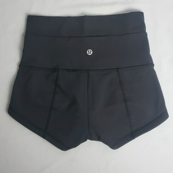 lululemon athletica Pants - Lululemon Shorts Size 4